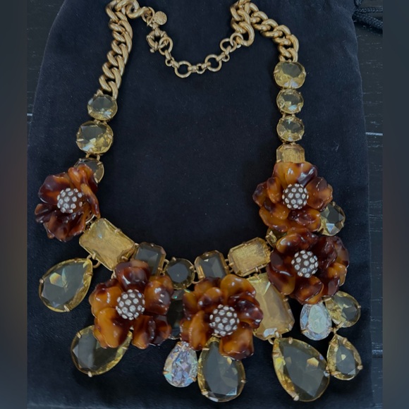 J.Crew Necklace brass/ gold tone with tortoise flowers - Picture 1 of 1
